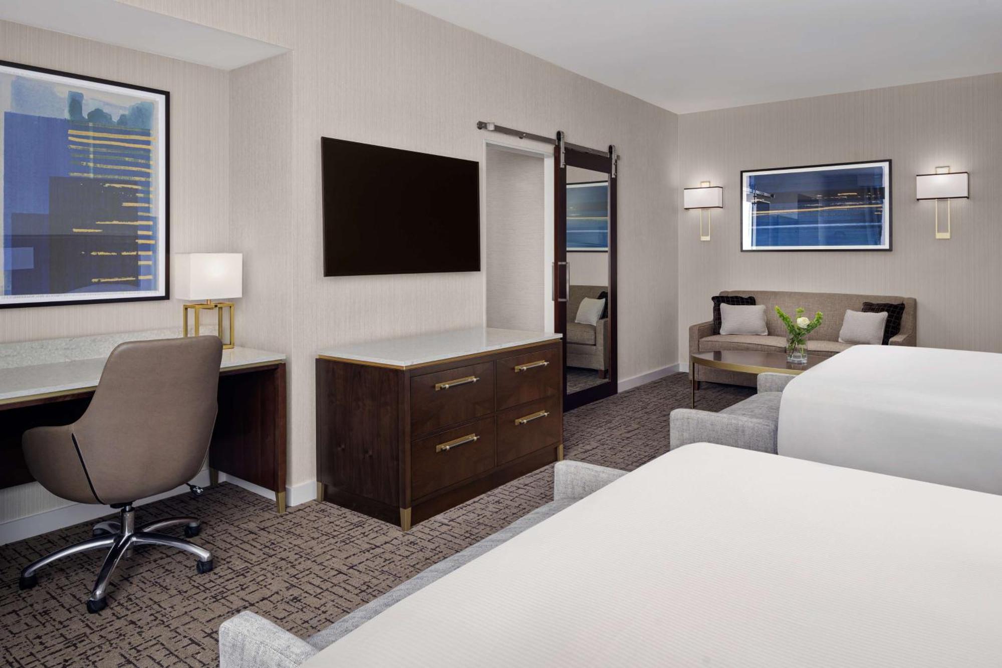 ฮิลตัน อินดีแอนาโปลิส โฮเต็ล แอนด์ สวีท Hotel อินเดียนาโพลิส ภายนอก รูปภาพ